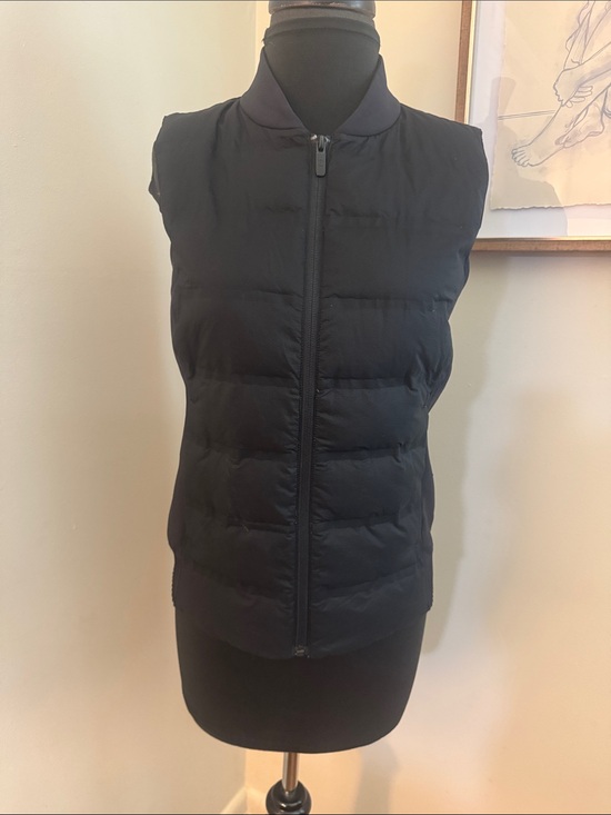 lululemon athletica Jackets & Blazers - Lululemon | Down & Around Black Vest -Size 8